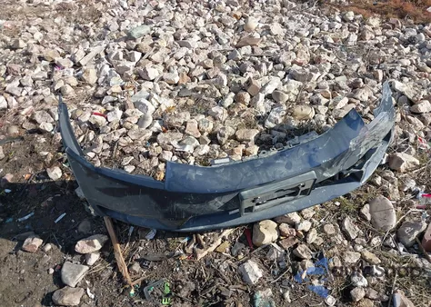 2010 Honda Civic Lx z USA, uszkodzony, nr VIN 19XFA1F5XAE058111